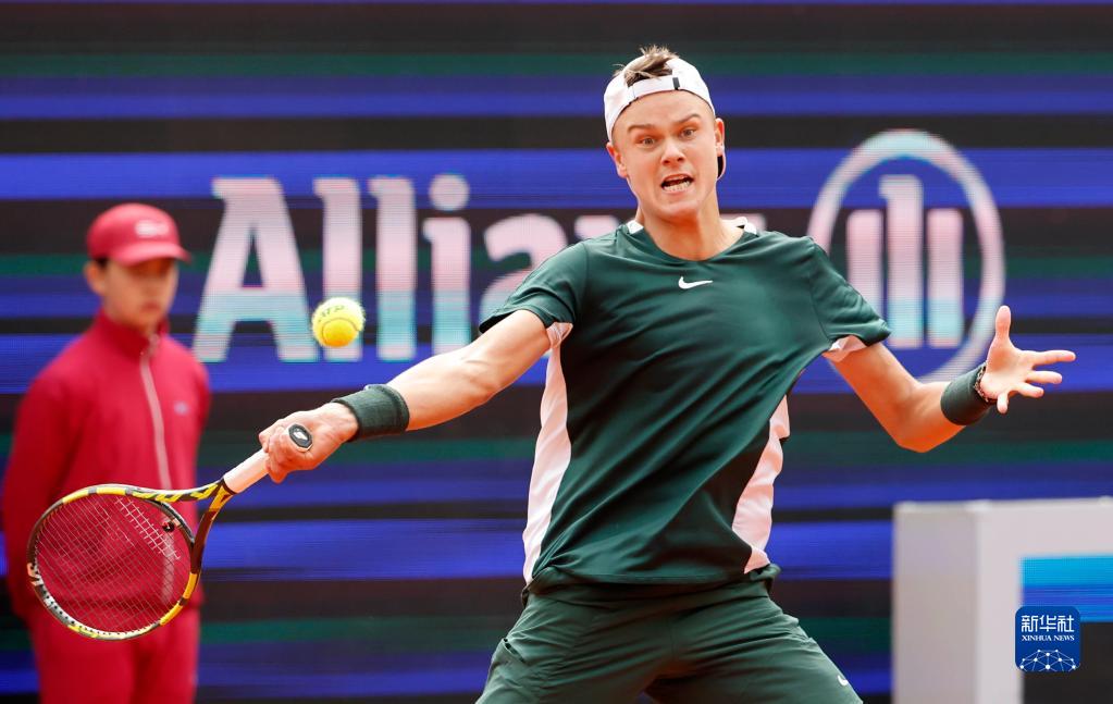 展现出不俗 展现出不俗