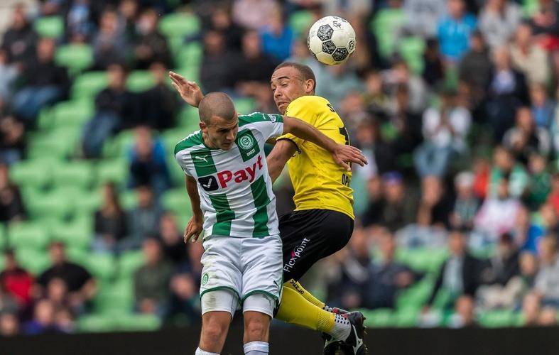 级半决赛奠 级半决赛奠