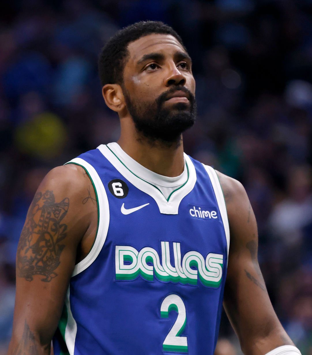 他帮助本菲 他帮助本菲